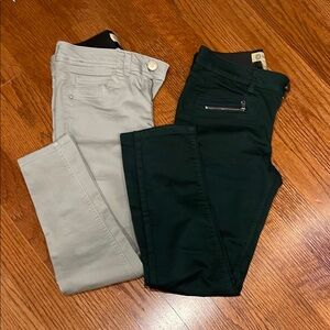 Democracy size 4 Stylish Gray and Green